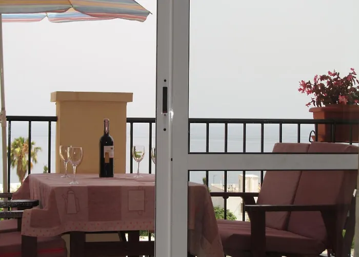 Апартаменты Carabeo 2000 3.3