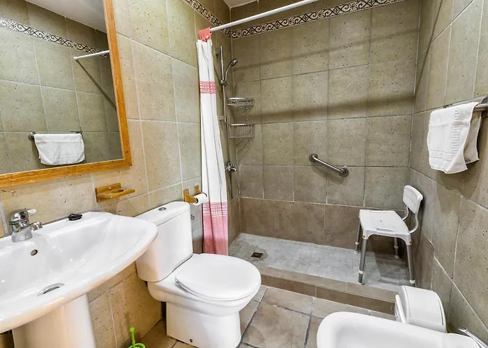 Carabeo 2000 3.3 Апартаменты